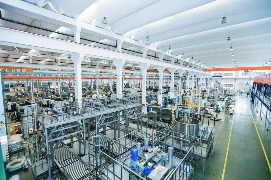 End&uuml;striyel Otomatik Kimyasal Yağ Dolum Makinesi 9