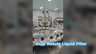 Çok çeşitli losyon ve krem ​​şişeleri ile ikisi bir arada makinede çok yönlü doldurma ve kapatma